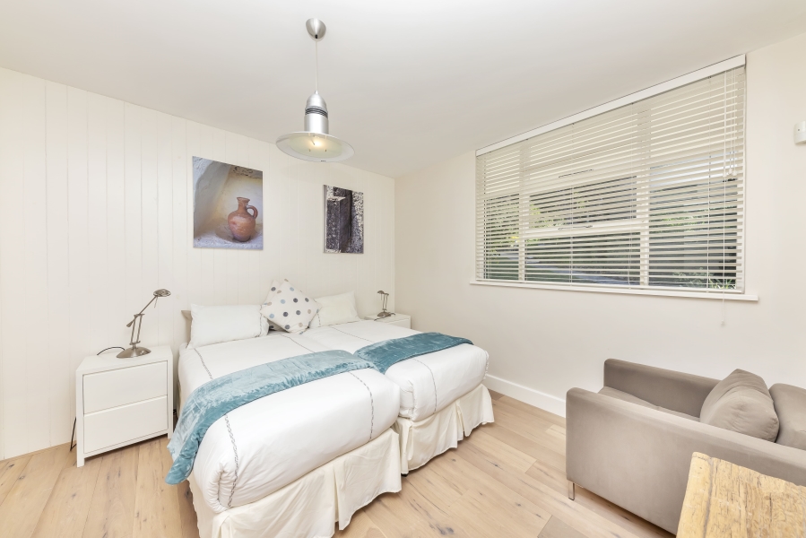 To Let 2 Bedroom Property for Rent in Tamboerskloof Western Cape